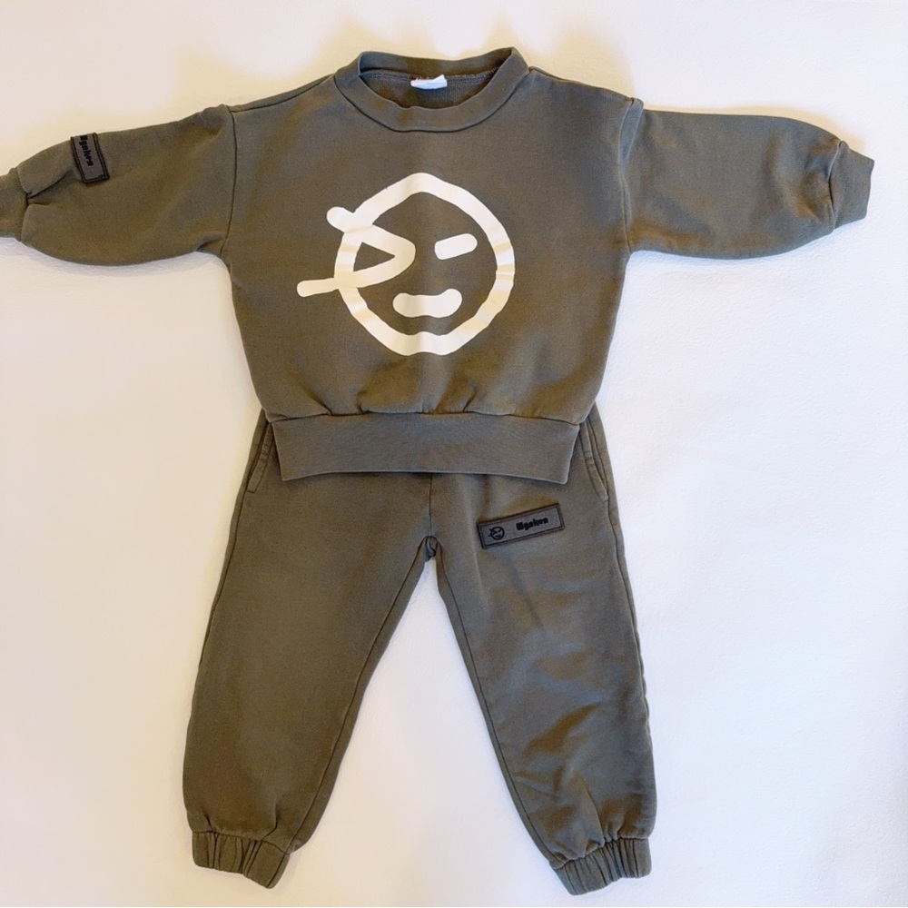 wynken kids sweatshirt and sweatpants set 2T